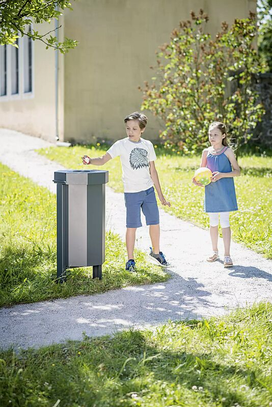 Abfallbehälter HAMBURG in RAL 7016 anthrazitgrau