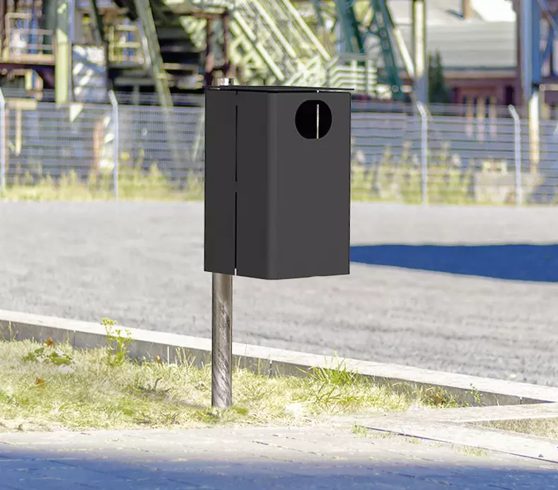 Abfallbehälter KANATA ohne Ascher, mit Pfostenbefestigung zum Einbetonieren (Zubehör), in RAL 7021 schwarzgrau