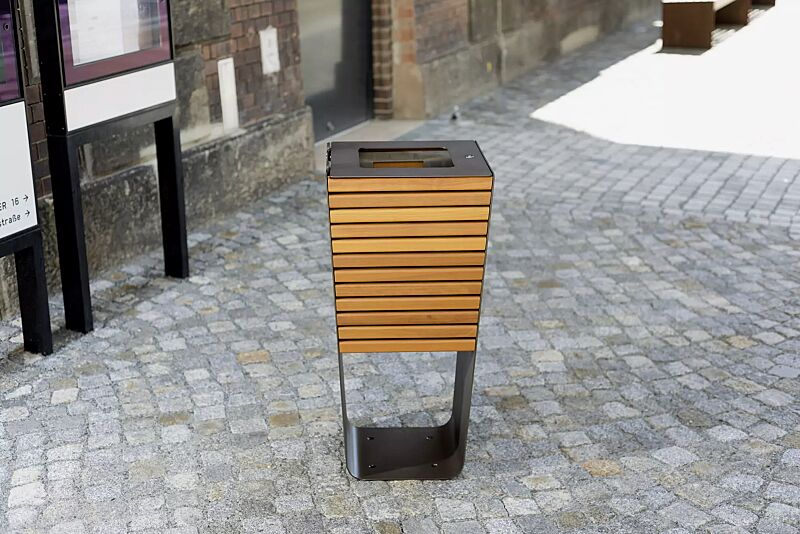 Abfallbehälter KARMA mit Innenbehälter, Stahlteile in DB 703 eisenglimmer