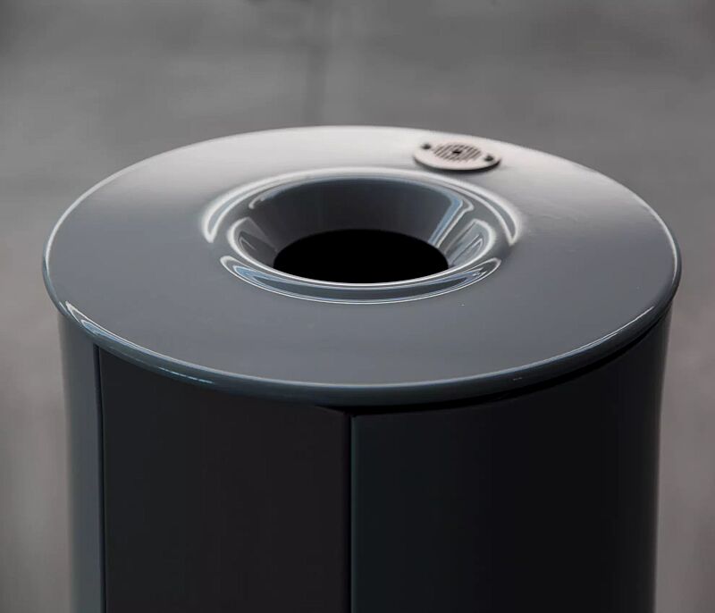 abfallbehaelter-miane__shoKAT0061429 Detail: Einwurföffnung