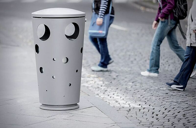 abfallbehaelter-swissbin__shoKAT0043513 Abfallbehälter SWISSBIN zum freien Aufstellen, in RAL 9006 weißaluminium