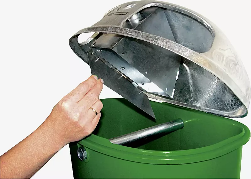 Detail: Entleerung Ascher