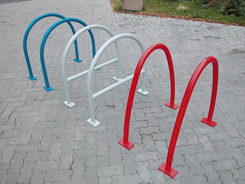 anlehnbuegel-palermo__shoKAT0041430 Anlehnbügel PALERMO mit und ohne Quersteg, zum Aufdübeln, in RAL 5009 azurblau, RAL 7035 lichtgrau und RAL 3000 feuerrot