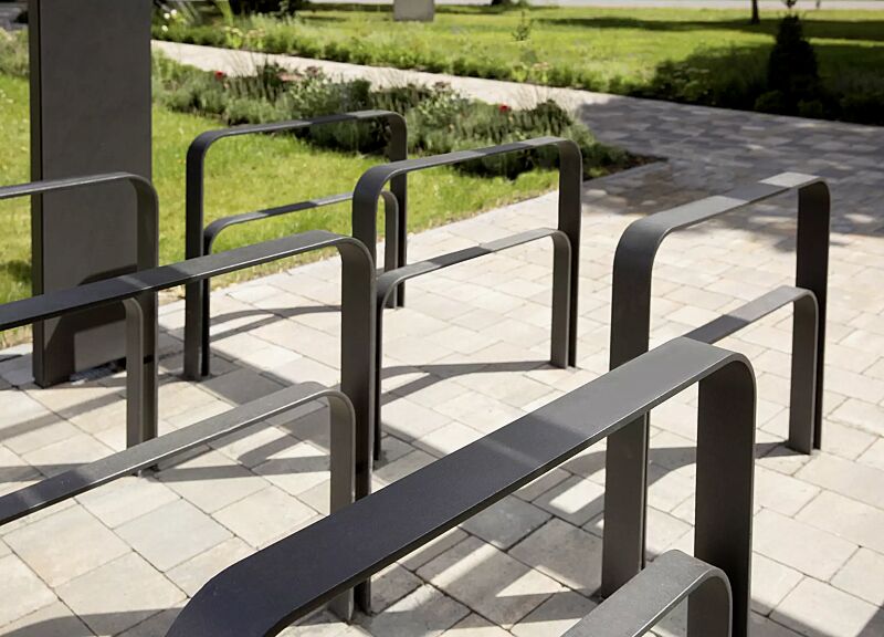 anlehnbuegel-tampa__shoKAT0052344 Anlehnbügel TAMPA mit Innenbügel mittig, zum Einbetonieren, Breite 850 mm, in RAL 7016 anthrazitgrau