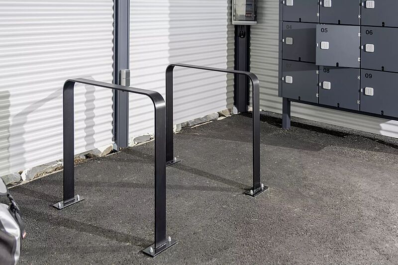 anlehnbuegel-tampa__shoKAT0071161 Anlehnbügel TAMPA ohne Innenbügel, zum Aufdübeln, in RAL 7016 anthrazitgrau