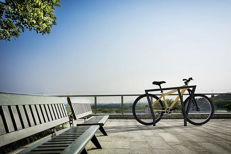 Anlehnbügel TAURI zum Einbetonieren, in RAL 7016 anthrazitgrau