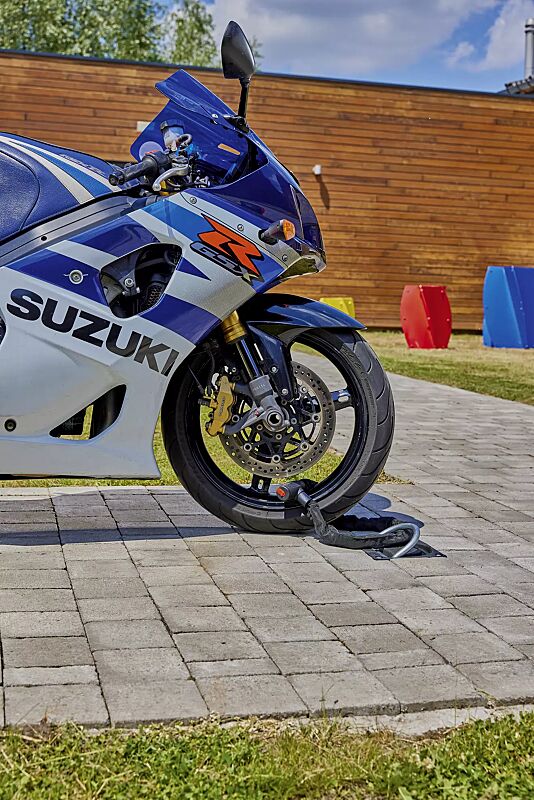 anschliessbuegel-mataro__shoKAT0066917 Anschließbügel MATARO zum Aufdübeln, Einbau bodenbündig