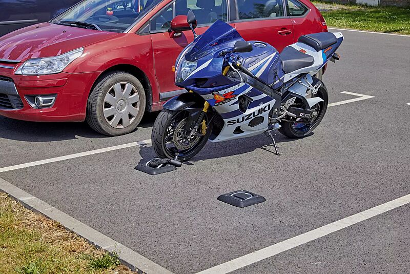 anschliessbuegel-mataro__shoKAT0066918 Anschließbügel MATARO zum Aufdübeln, Einbau mit Überstand