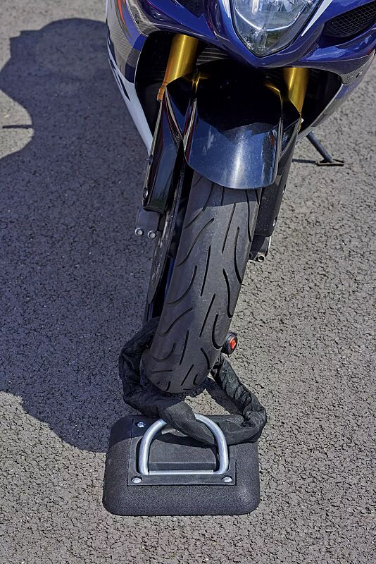 anschliessbuegel-mataro__shoKAT0066922 Anschließbügel MATARO zum Aufdübeln, Einbau mit Überstand