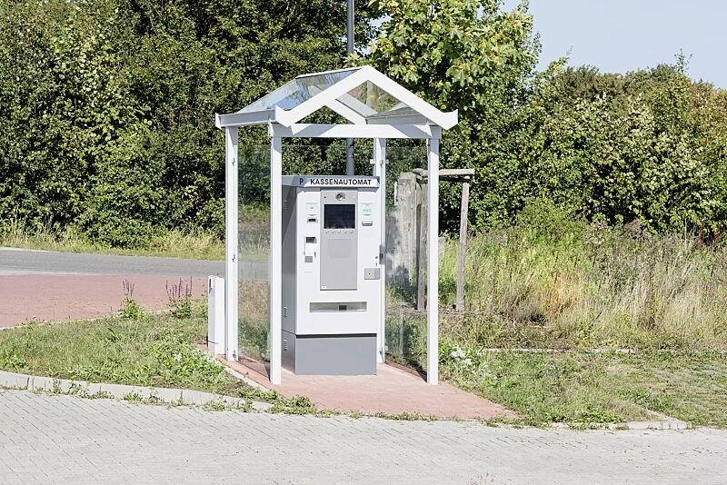 Automaten-Überdachung TANGENTA, Dachbreite x Dachtiefe 1700 mm x 2000 mm, Rück- und Seitenwände ESG, Klarglas, Stahlkonstruktion in RAL 7035 lichtgrau