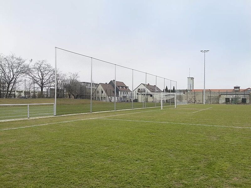 ballfang-anlage-brasilia__shoKAT0055835 Preisbeispiel: Ballfangzaun-Anlage, 40 x 6 m - als Komplettanlage