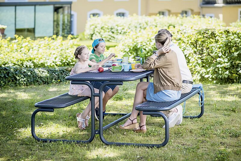 Bank-Tisch-Kombination CAMPO in RAL 7016 anthrazitgrau