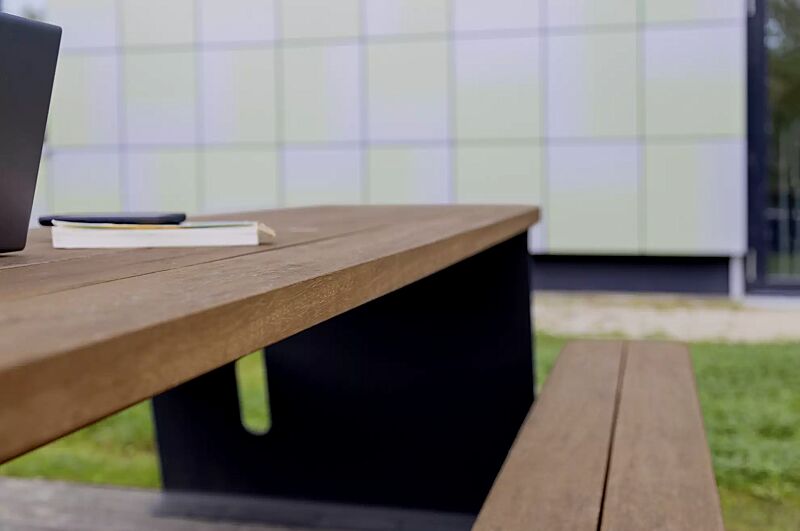 bank-tisch-kombination-waver__shoKAT0075851 Detail: Hartholzbelattung