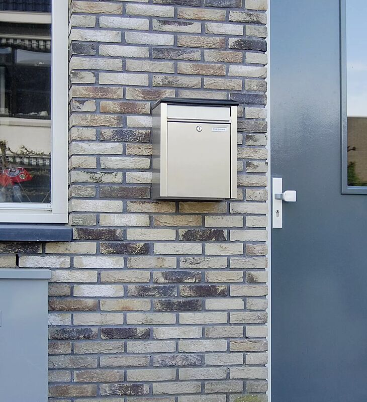 briefkasten-bobi-express__shoKAT0070437 Briefkasten BOBI EXPRESS