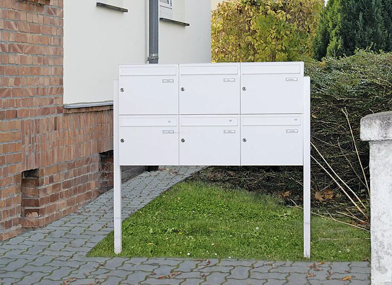 briefkastenanlage-bretagne__shoKAT0007174 Briefkastenanlage BRETAGNE, mit 6 Briefkästen, zum Einbetonieren, in RAL 9016 verkehrsweiß