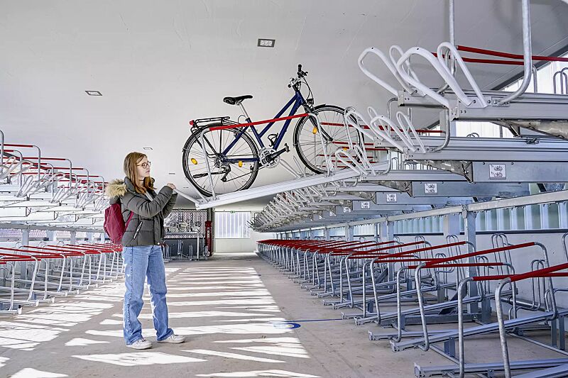 doppelstock-fahrradparksystem-flexhub__shoKAT0069012 Doppelstock-Fahrradparksystem FLEXHUB