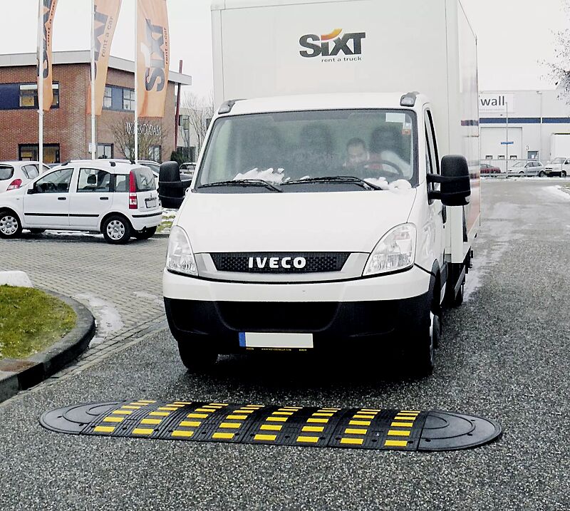 Fahrbahnschwelle Safety Rider®