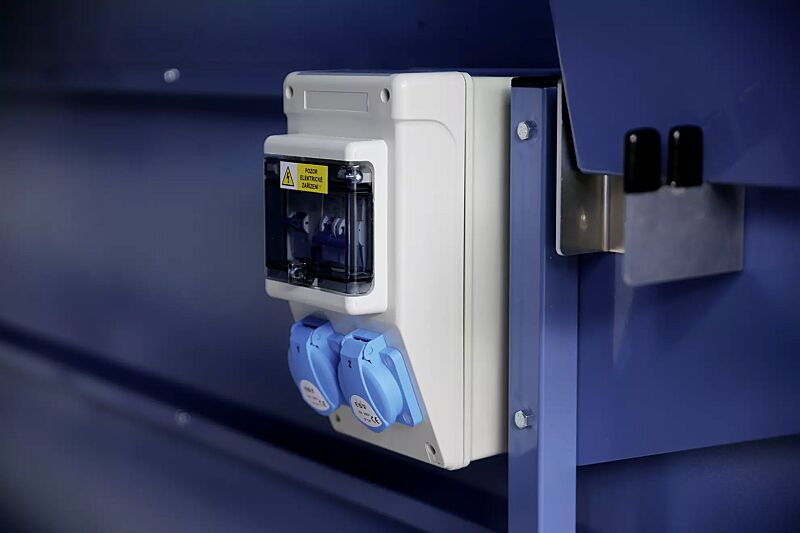 fahrradgarage-lexington__shoKAT0054136 Detail: Ladestation mit klappbarer Ablage