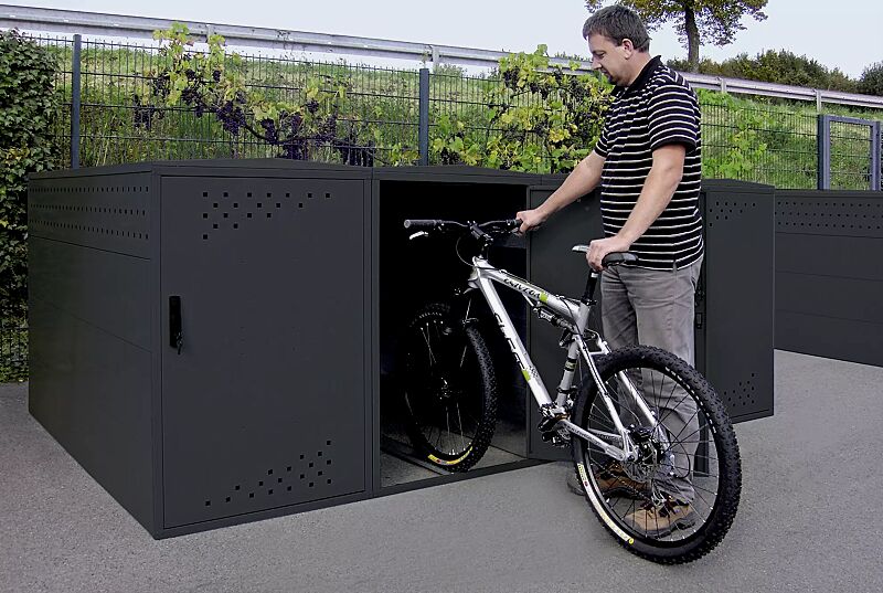 fahrradgarage-lexington__shoKAT0064395 Fahrradgarage LEXINGTON NEW, 1 Grund- und 3 Anbaueinheiten mit Giebeldach, mit Profilhalbzylinderschloss, Türanschlag DIN rechts, Stahlkonstruktion in RAL 7016 anthrazitgrau