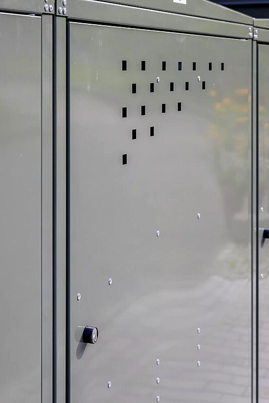 fahrradgarage-lexington__shoKAT0071452 Detail: Lüftungslöcher