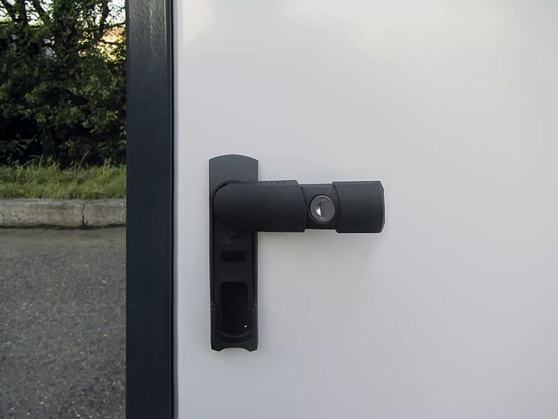 Einfache und sichere Bedienung durch Einhebelgriff-Zylinderschloss