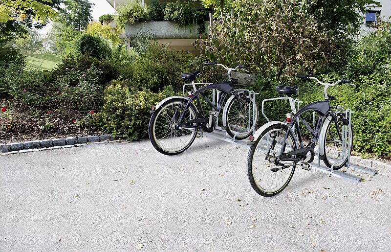 fahrradparker-tacoma__shoKAT0024736 Reihenparker TACOMA einseitig 90°, tief / tief, zum Aufdübeln bei +/- 0 mm, 4 Stellplätze, feuerverzinkt