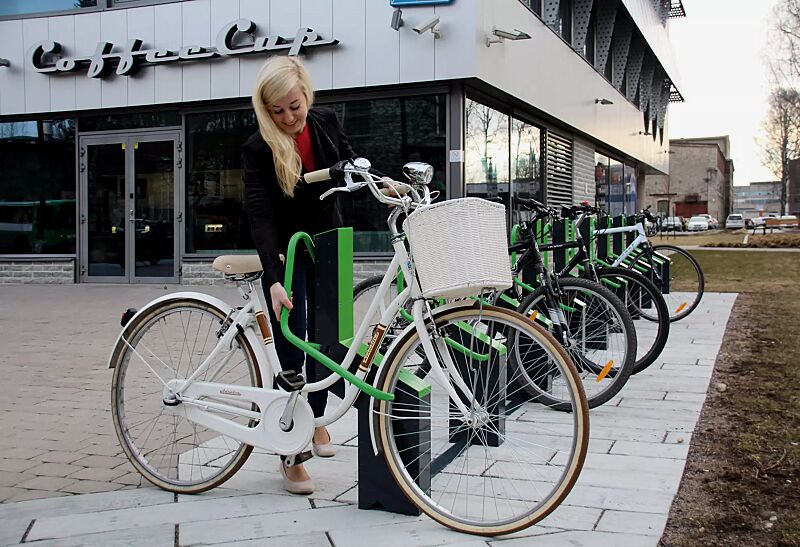 fahrradparksystem-bikeep__shoKAT0059120 Fahrradparksystem BIKEEP, Reihenaufstellung, mit kundenspezifischer RFID-Zugangsberechtigung