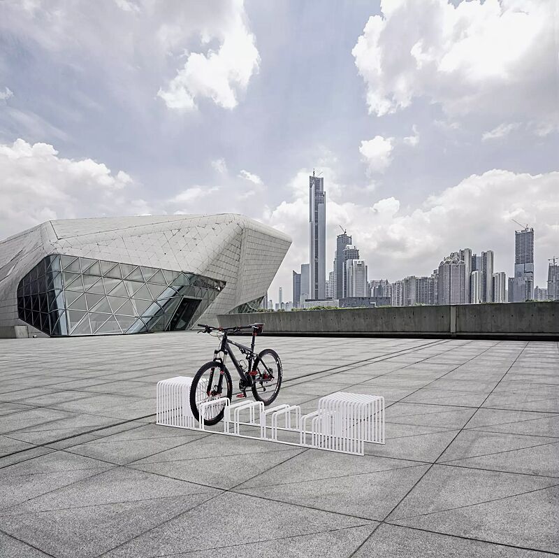 fahrradstaender-anzio__shoKAT0073283 Fahrradständer ANZIO, 4 Stellplätze sowie 2 Sitze ANZIO, in RAL 9003 signalweiß