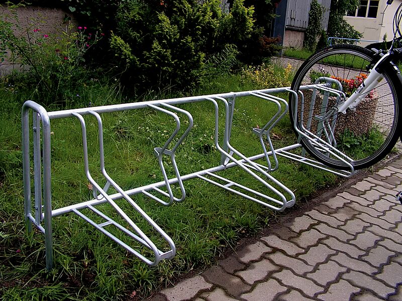 Fahrradständer MADISON einseitig, Grundeinheit, zum Einbetonieren, 6 Stellplätze