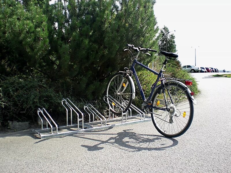 Fahrradständer UNIVERSAL einseitig 90°, 5 Stellplätze, feuerverzinkt