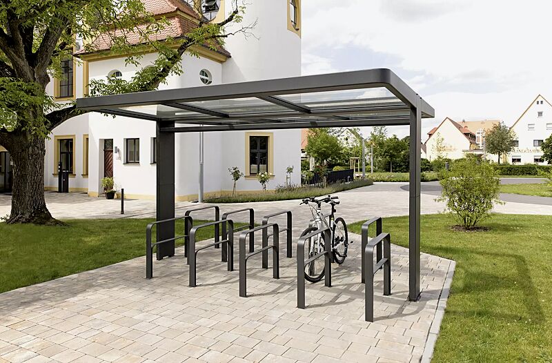 Fahrradüberdachung PURE mit Trogdach, Dachbreite x Dachtiefe 4000 mm x 3250 mm, Anlehnbügel TAMPA, Stahlkonstruktion in DB 703 eisenglimmer Fahrradüberdachung PURE mit Trogdach, Dachbreite x Dachtiefe 4000 mm x 3250 mm, Stahlkonstruktion feuerverzinkt ...