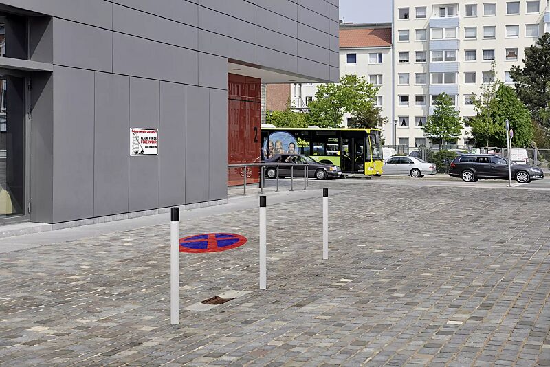 feuerwehrleitpfosten-turku__shoKAT0030036 Feuerwehrleitpfosten TURKU, zum Einbetonieren