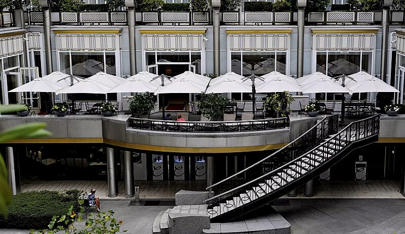 freiarmschirm-multi-pole__shoKAT0041004 freiarmschirm-multi-pole__shoKAT0041004