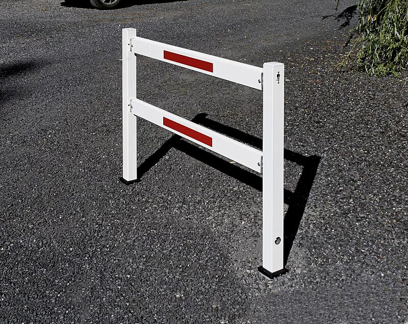 gattersperre-perko__shoKAT0040483 Gattersperre PERKO - schwenkbar, aus Aluminium, weiß pulverbeschichtet mit roten Reflexstreifen