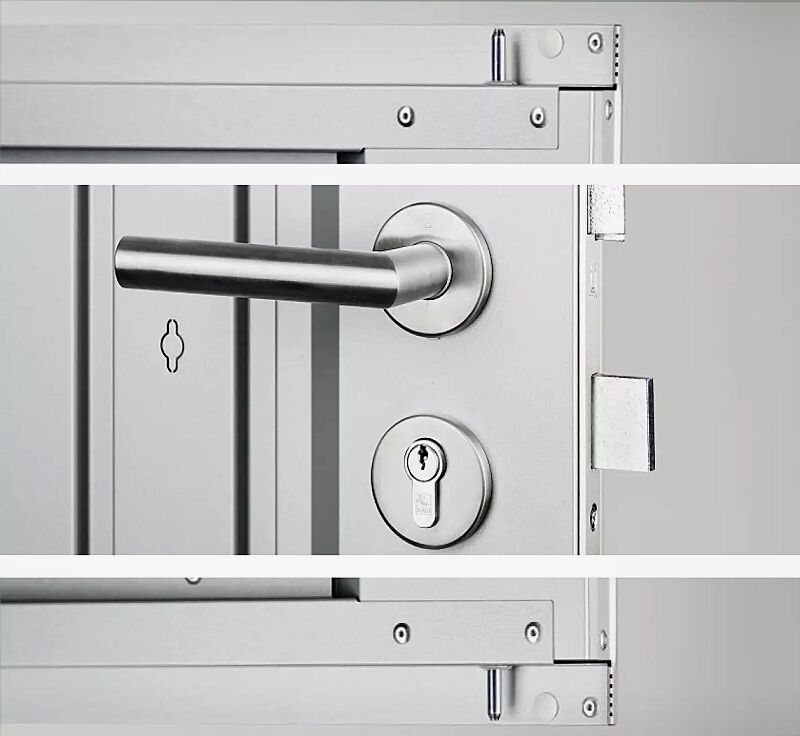 geraetehaus-panorama__shoKAT0058348 Detail: Drückergarnitur aus Edelstahl