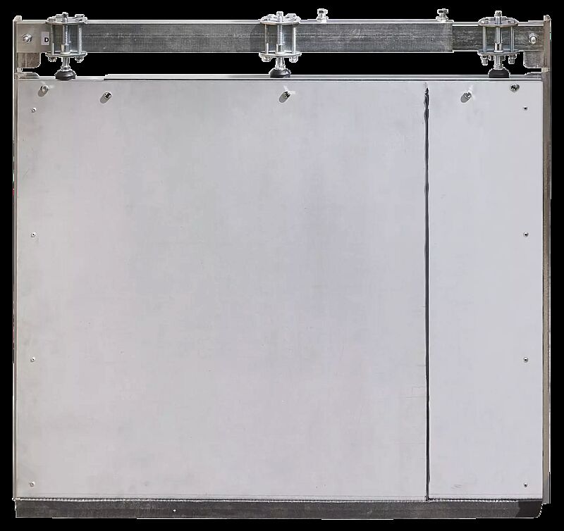 Hochwassersperre BRENAT mit eingesetzten Stahlplatten für den sofortigen Einsatz