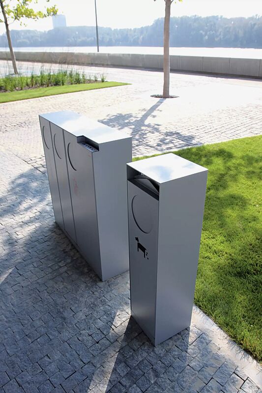 hundetoilette-crystal__shoKAT0043332 Hundetoilette CRYSTAL in RAL 9007 graualuminium, Siebdruck in RAL 9005 tiefschwarz