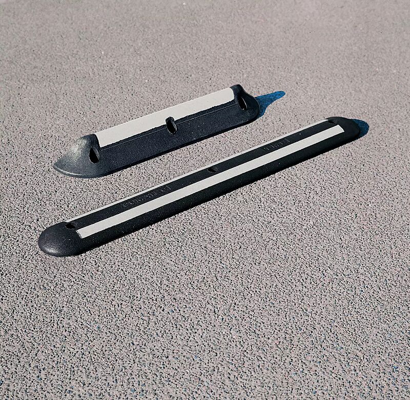 Radstopbalken, Leitbalken, Ausführung in schwarz