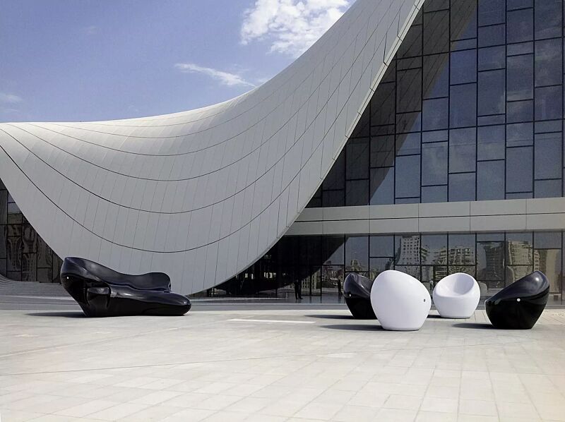 liegebank-harmony__shoKAT0056864 Liegebank HARMONY in RAL 9005 tiefschwarz und Sitz CUDDLY