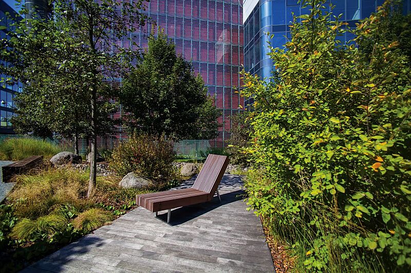 Liegebank WOODY mit Jatobaholzbelattung