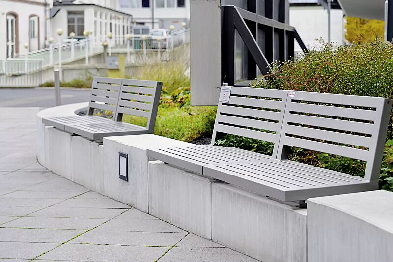 mauerauflage-liguria__shoKAT0038659 Mauerauflage LIGURIA mit Rückenlehne, Breite 2 x 900 mm, Stahlteile in RAL 9007 graualuminium