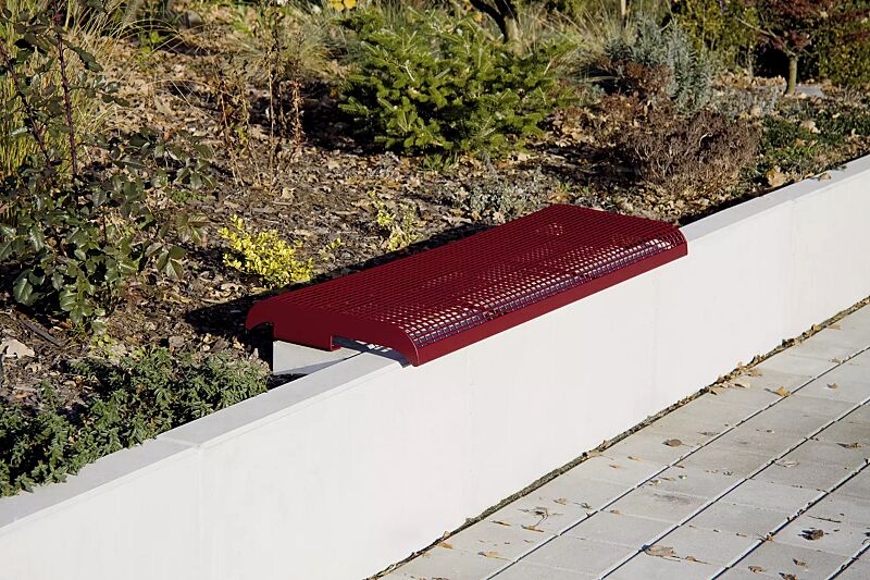 mauerauflage-linus__shoKAT0024534 Mauerauflage LINUS, Sitzbank ohne Rückenlehne, in RAL 3005 weinrot