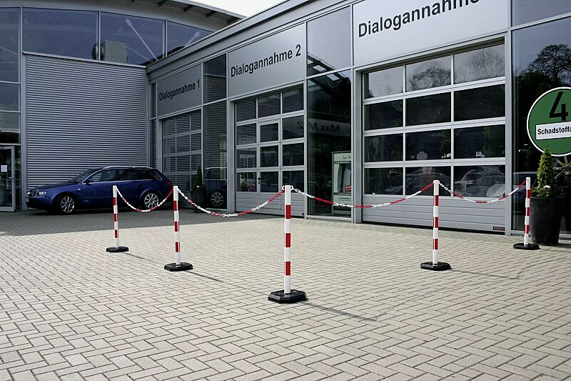 Mobiles Kettenständer-Set MORGAT, in rot-weiß