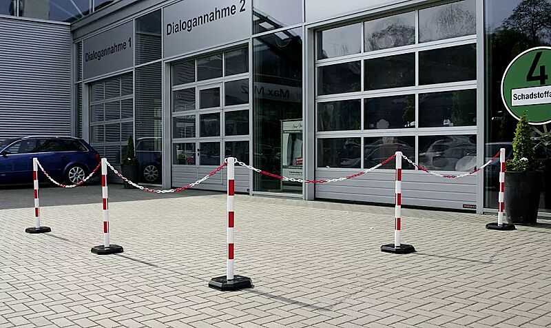 Mobiles Kettenständer-Set MORGAT, in rot-weiß