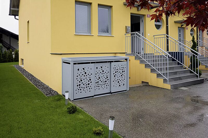 muellbehaelterschrank-styleout-tomo__shoKAT0057117 Müllbehälter-Dreifachschrank STYLEOUT® TOMO mit Pflanzdach, Aluminiumkonstruktion in RAL 7035 lichtgrau