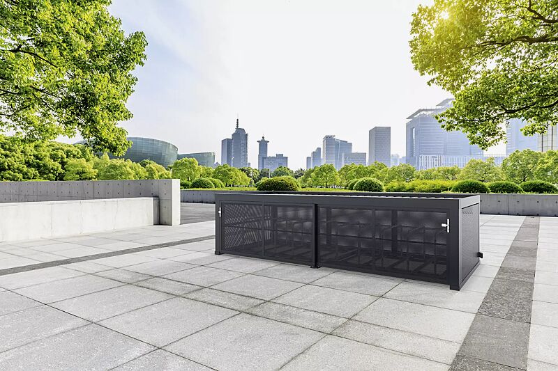 Fahrradgarage MULTIPORT® Rad S, Dachbreite x Dachtiefe 5970 mm x 2253 mm, Rück- / Seitenwände Lochblech, mit Reihenanlage (pro Einheit 10 Stellplätze) mit Anlehnbügeln inkl. Einfahrschiene (Mehrpreis), Stahlkonstruktion in RAL 7016 anthrazitgrau