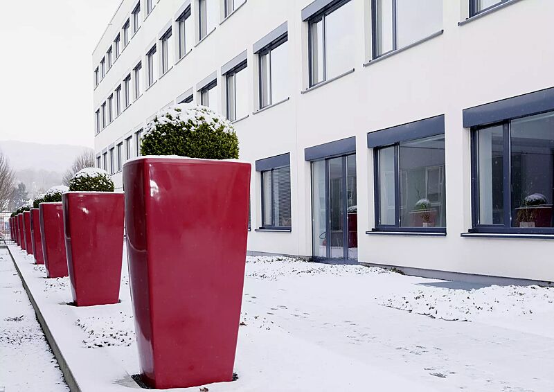 Pflanzbehälter BALI, Höhe 1300 mm, in rubinrot ähnlich RAL 3003