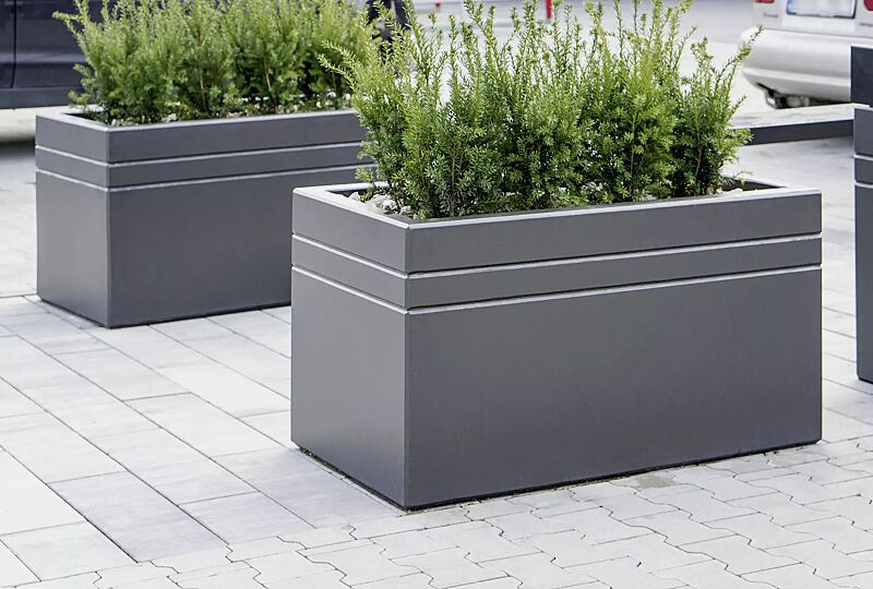 pflanzbehaelter-brno__shoKAT0069221 Pflanzbehälter BRNO, rechteckig, Beton beschichtet in graphit