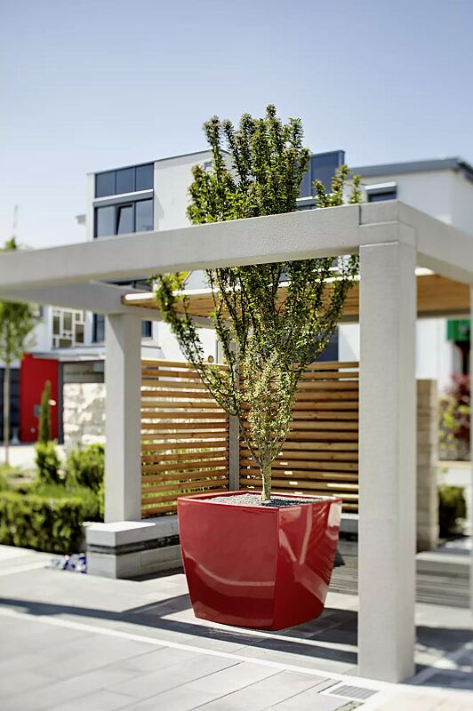 Pflanzbehälter DELHI in rubinrot ähnlich RAL 3003