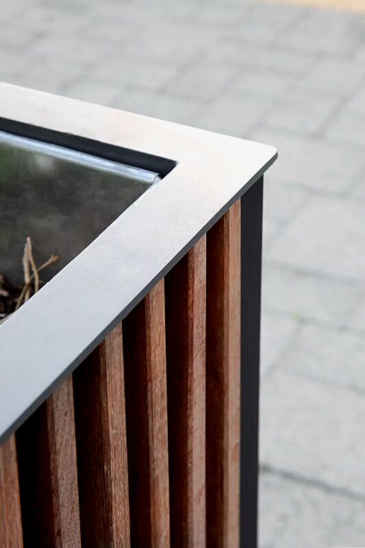 pflanzbehaelter-florium__shoKAT0050411 Detail: Stahlteile